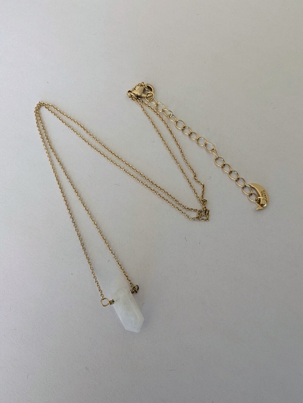 Luna Norte Dainty Delicate Gold Tone Short Necklace With White Stone Pendant